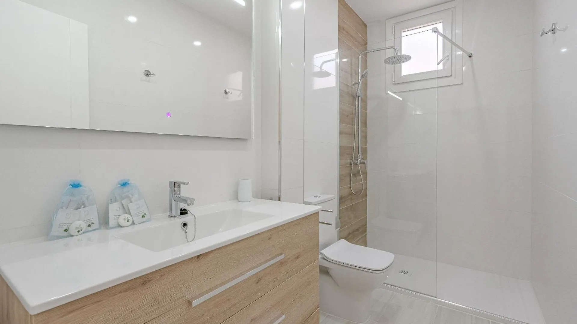 Апартаменты Ocean View San Eugenio Адехе